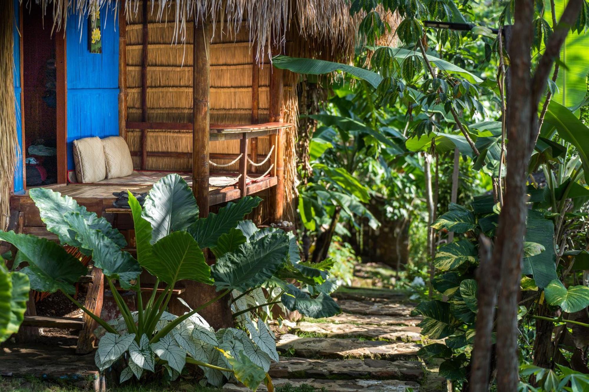Sten Lodge Labuan Bajo Kültér fotó