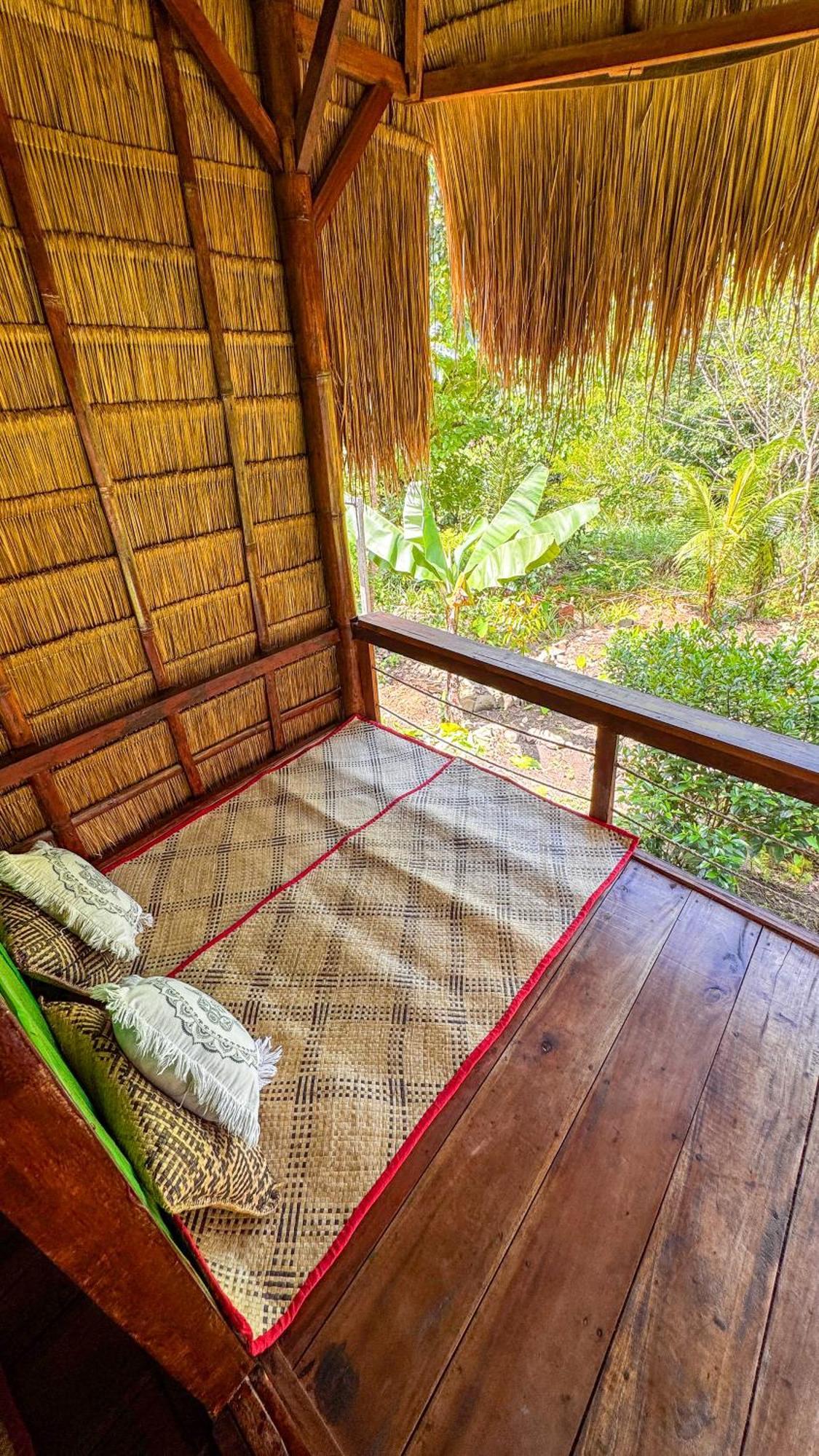 Sten Lodge Labuan Bajo Kültér fotó