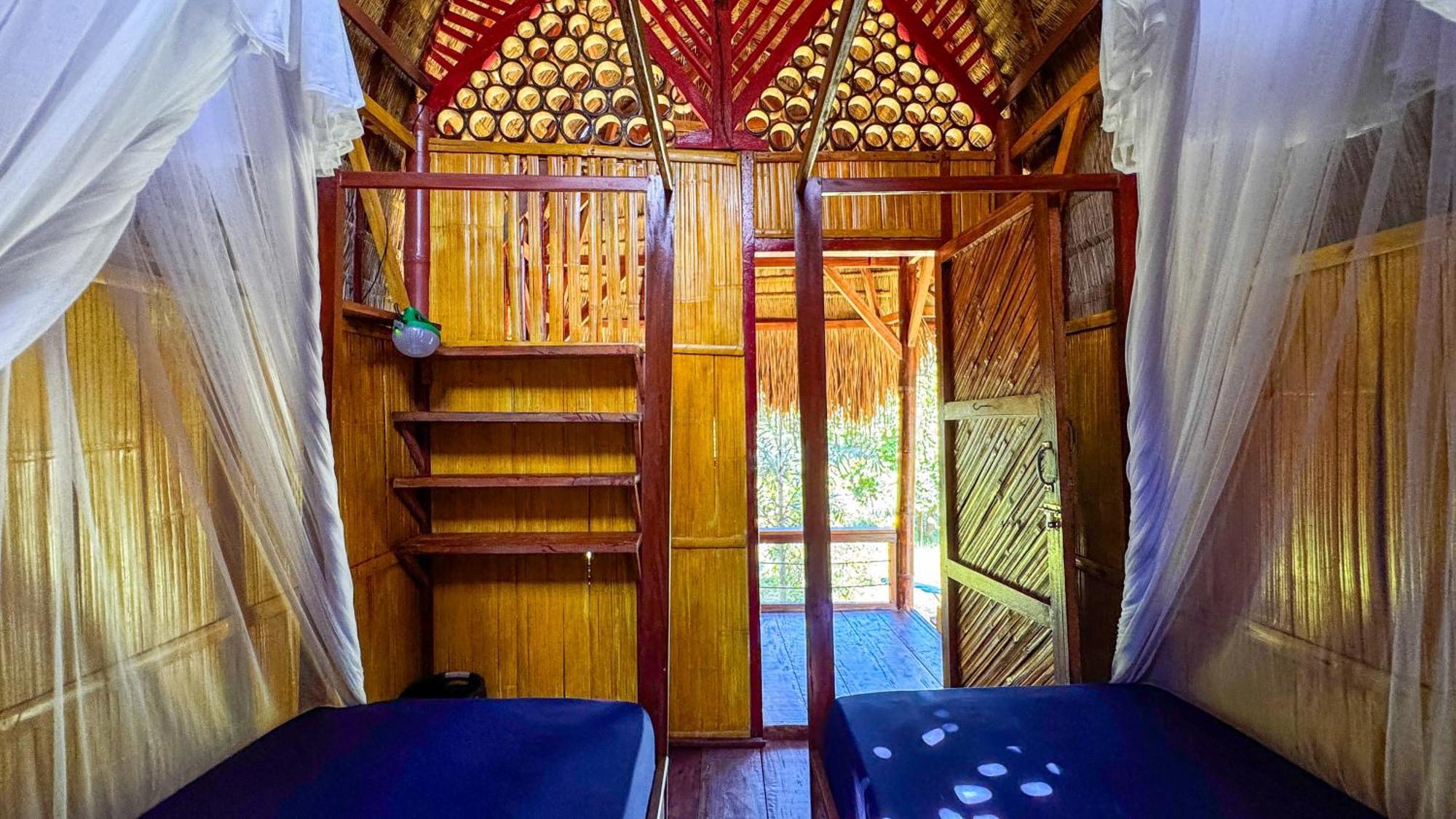 Sten Lodge Labuan Bajo Kültér fotó